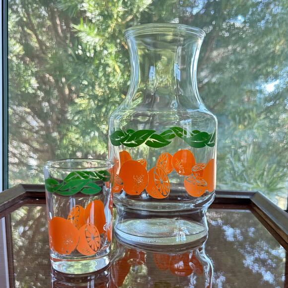 Vintage Anchor Hocking Orange Leaf Pattern, Carafe and Juice Glass set of 2 - Picture 2 of 8